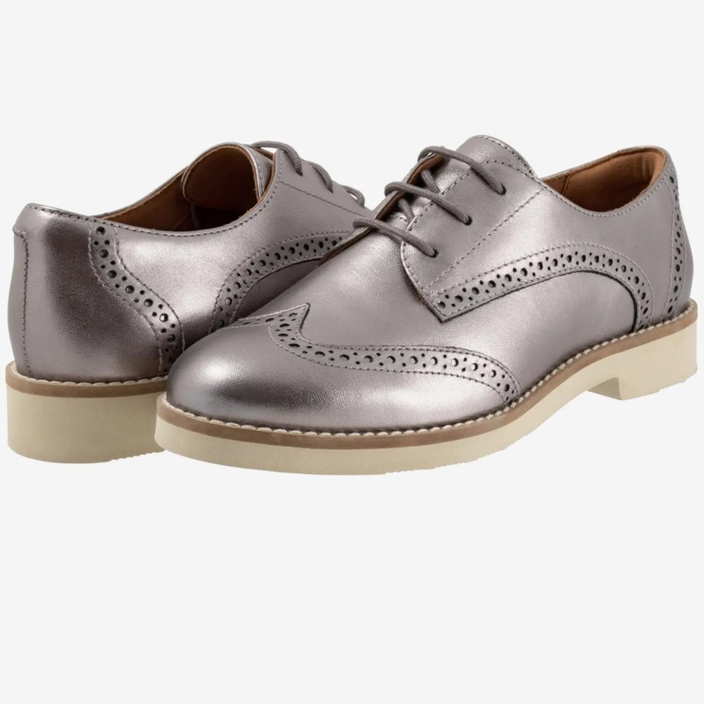 NEW Without Tags - Size 7 Softwalk Willet Shoes